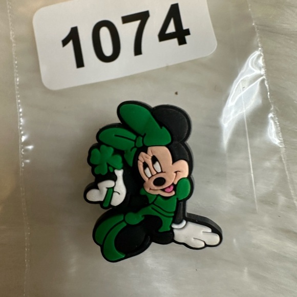 Accessories - 🌈10/$5 croc charm Minnie Mouse Green and Black